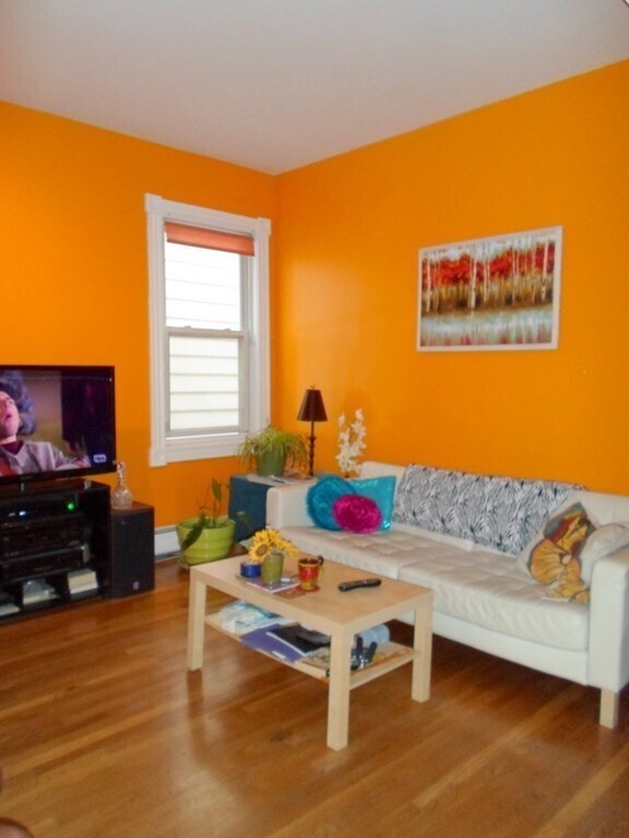 Foto del edificio - 1530 Cambridge St