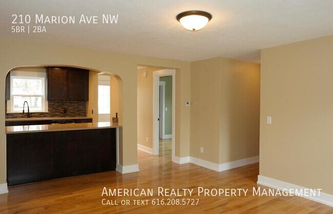 Foto del edificio - 210 Marion Ave NW