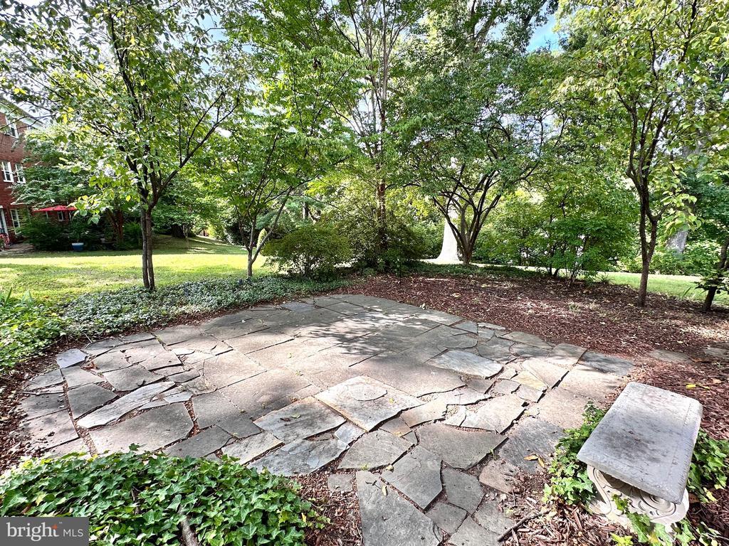 Primary Photo - 3614 Greenway Pl