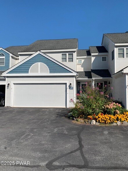 Foto del edificio - 4038 Somerset Ct