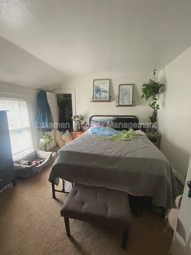 Foto del edificio - 839 Davis St