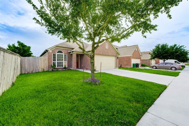 Foto del edificio - 14839 Fir Knoll Way
