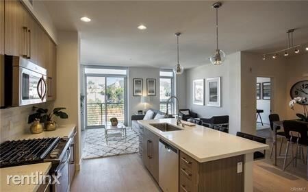 Foto del edificio - 1411 N Highland Ave