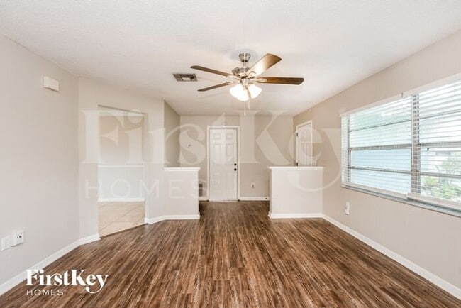 Building Photo - 3669 Longbow Rd