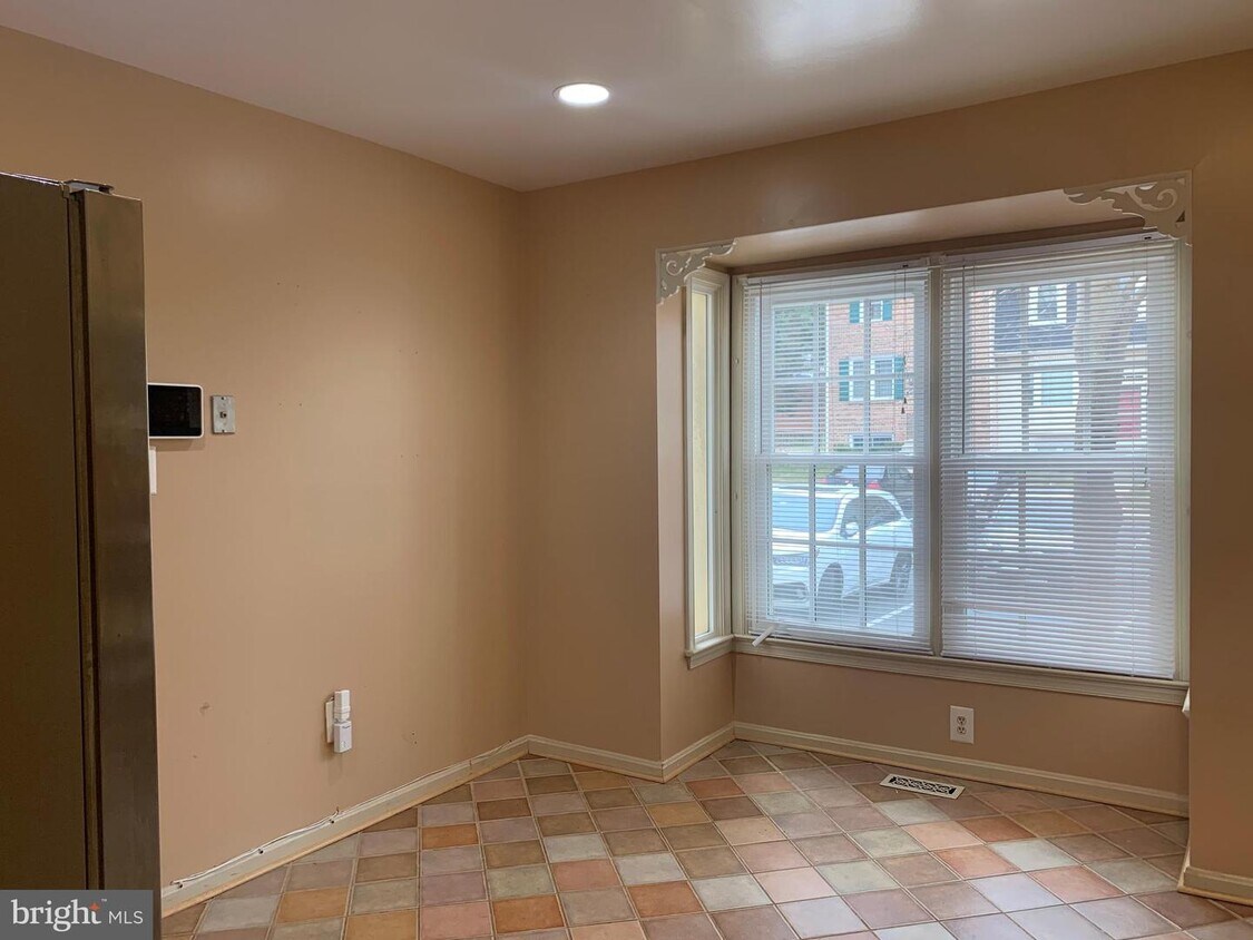 3027 Mozart Dr, Silver Spring, MD 20904 Townhome Rentals in Silver