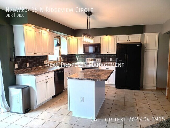 Foto del edificio - N75W23435 N Ridgeview Cir