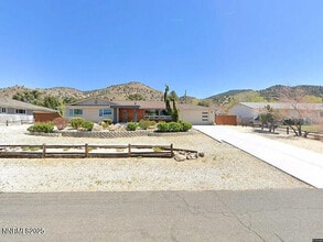 Building Photo - 14210 Rim Rock Dr
