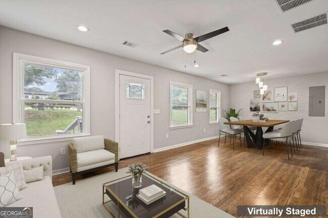 Foto del edificio - 2127 Whites Mill Rd