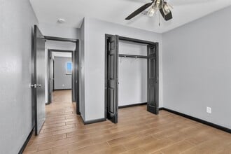 Building Photo - 1121 Lovett St