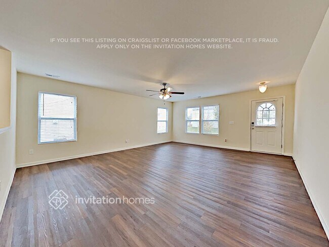 Building Photo - 4198 Clifftonville Ave SW