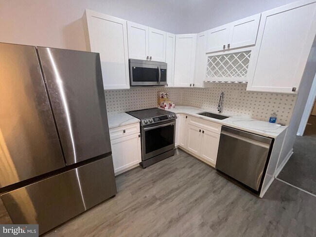 Foto del edificio - 2025 N 32nd St