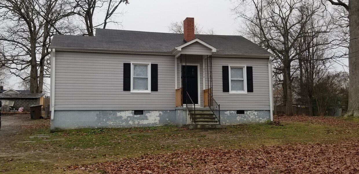 3714 Peterson Ave, Greensboro, NC 27405 House for Rent in Greensboro