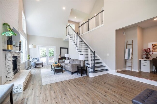 Building Photo - 3295 Hamby Rd
