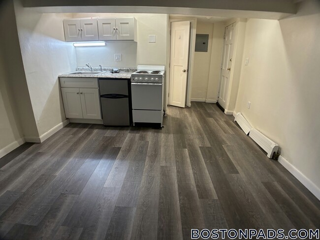 Building Photo - 51 S Huntington Ave