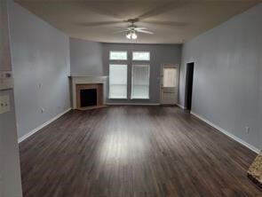Foto del edificio - 14123 Curry Creek Ln