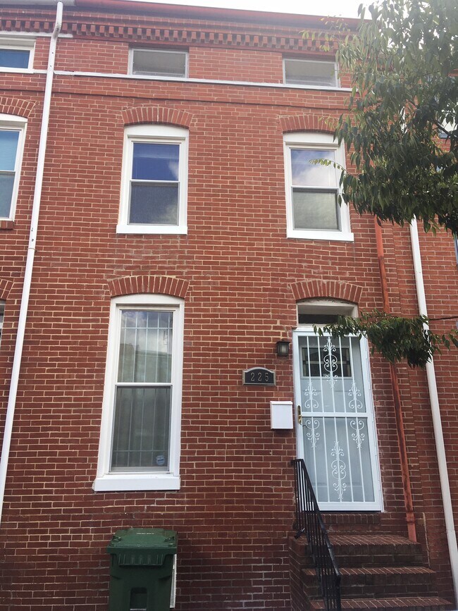 Foto del edificio - 225 Scott St