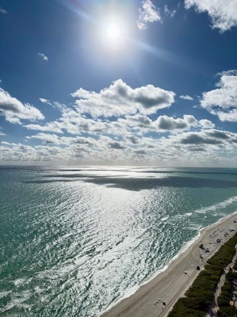 Foto del edificio - 4779 Collins Ave