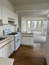 Building Photo - 511 Broadway