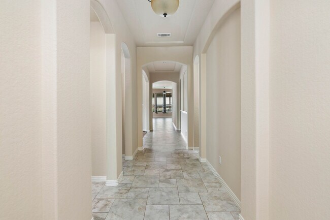 Foto del edificio - 12418 Law Creek