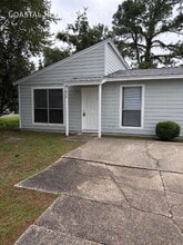 Building Photo - 612 Carnathan Ct