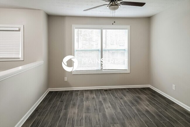 Foto del edificio - 3 Bedroom Pet-Friendly Home in Douglasville, GA with Main Street Renewal