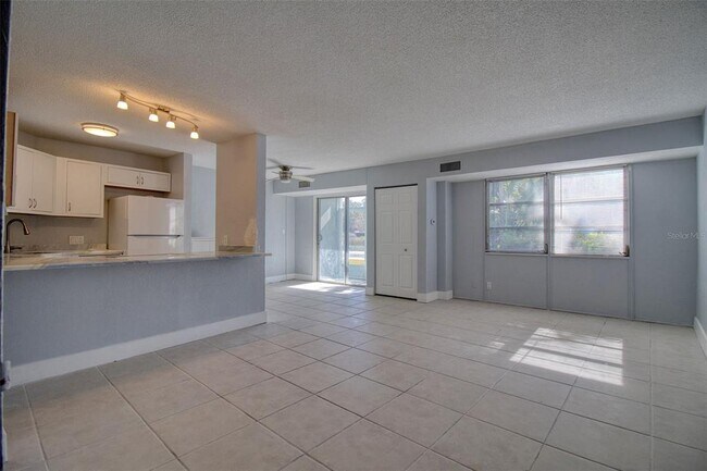 Foto del edificio - 3315 58th Ave S