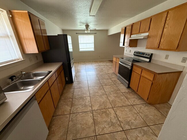 Foto del edificio - 4200 Lonesome Dove Dr