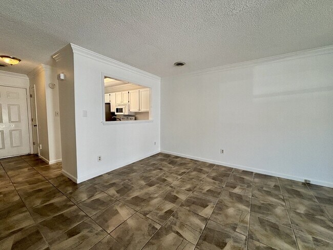Building Photo - Don't Miss This Spacious Wake Forest Townhome with Dual Primary Suites!