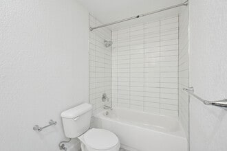 Building Photo - Parkview Village LLC