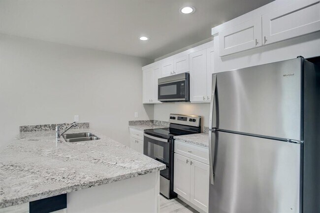 Foto del edificio - 3448 Elgin St