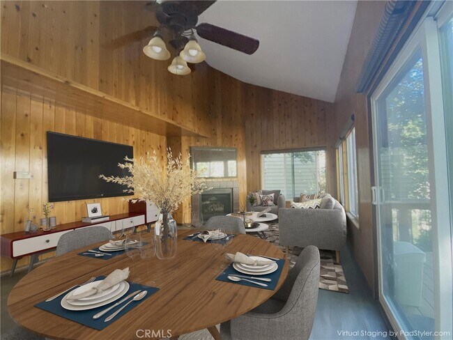 Foto del edificio - 27721 Peninsula Dr