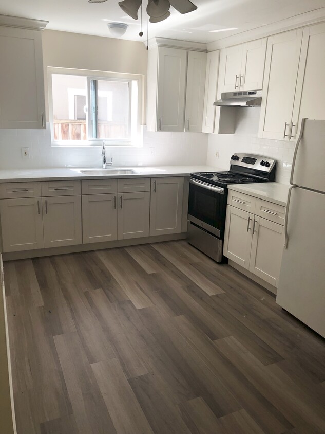 Foto principal - 3014 Huff Ave