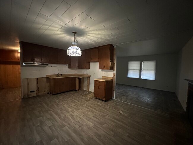 Foto del edificio - 1503 Eastview Ave