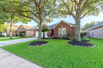 Building Photo - 20235 Concord Hill Dr