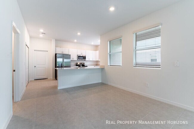 Foto del edificio - 13453 Noble Garnet Ln