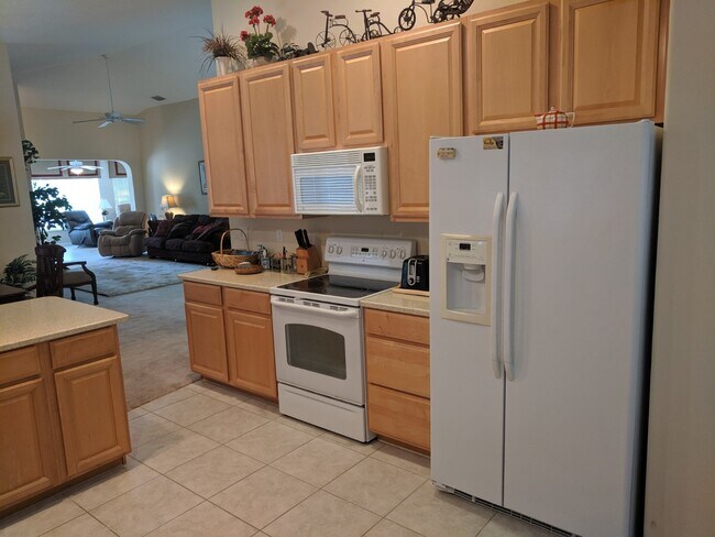 Building Photo - 3352 Siderwheel Dr