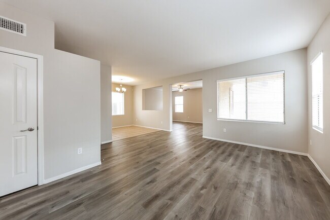 Foto del edificio - 4010 W Pollack St