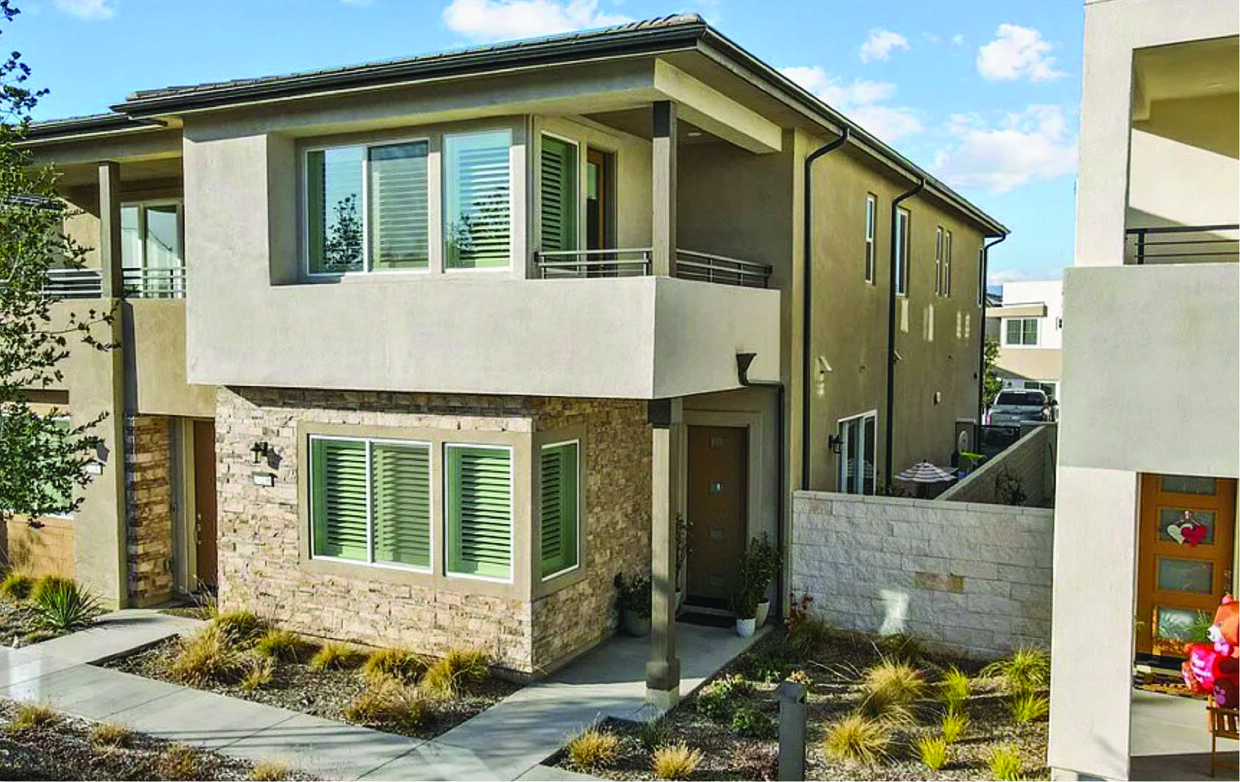 Primary Photo - 27238 Narrowleaf Willow Ln