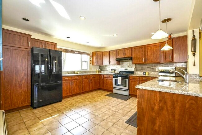 Foto del edificio - 86 Palfrey Rd