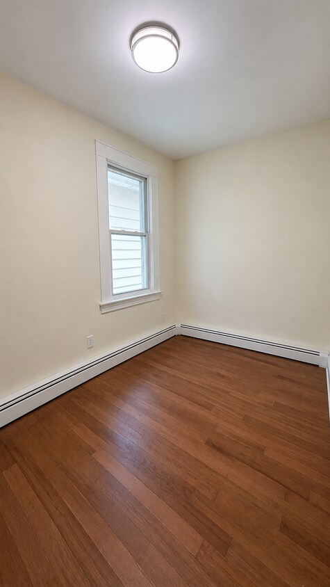 Foto del edificio - 72 Van Winkle Ave