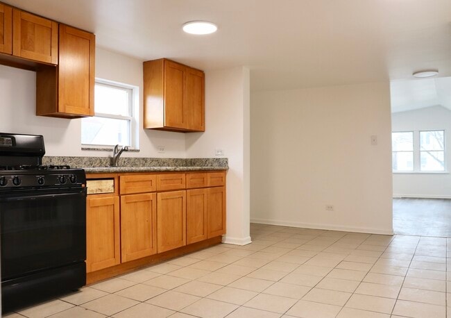 Foto del edificio - 2502 W 46th St