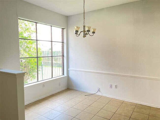 Foto del edificio - 1103 Dulles Ave