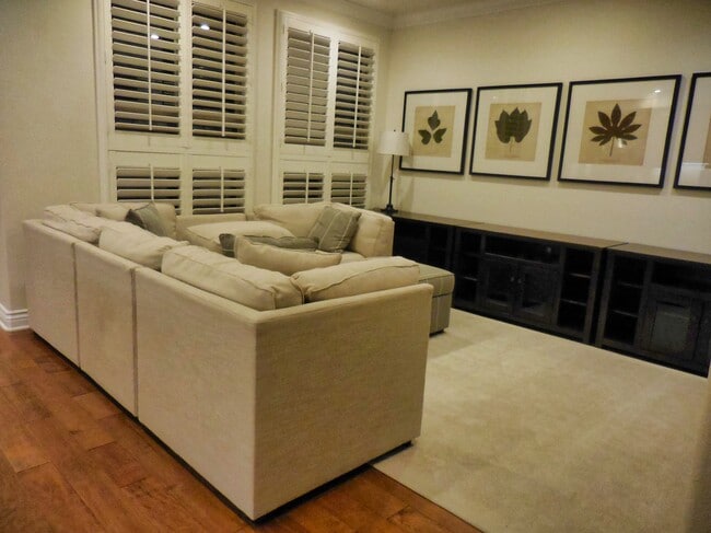 Family room: 89 Winding Way, Irvine - 89 Winding Way