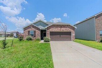 Building Photo - 6307 Highland Hts Dr