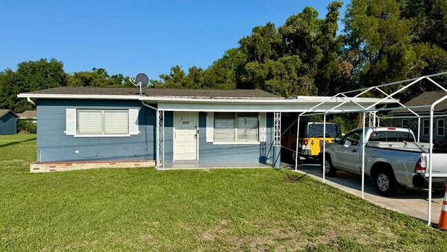 Foto del edificio - 1314 N COMBEE ROAD Unit #4, LAKELAND, Florida 33801