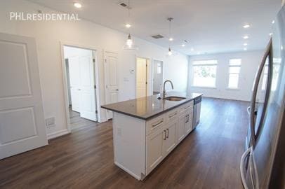 Building Photo - 1219 N 27th St
