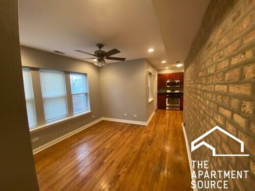 Primary Photo - 2708 W Arthur Ave