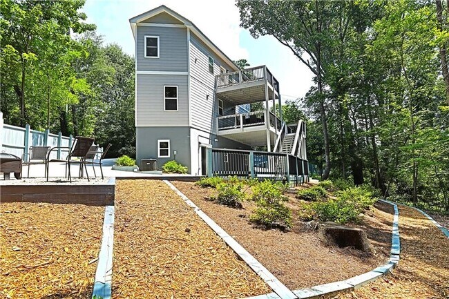 Foto del edificio - 2125 Clay Rd SW