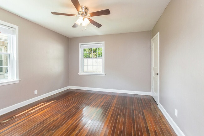 Building Photo - Walk to Overton Square + Park -- 1bd/1ba i...