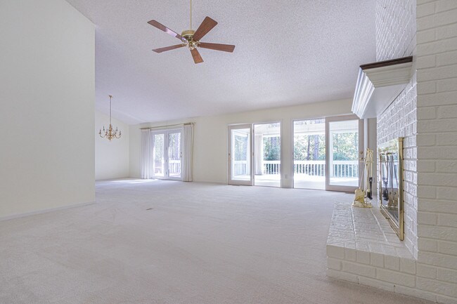 Building Photo - 34 Stoneykirk Dr